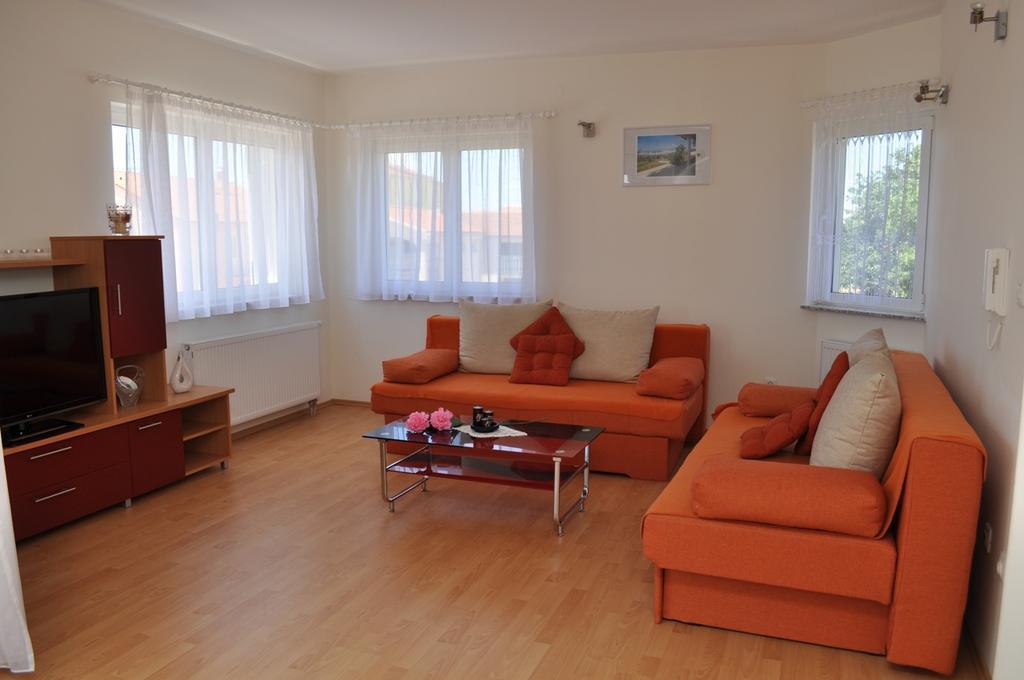 Apartmani Galeb Biograd Na Moru Exterior foto